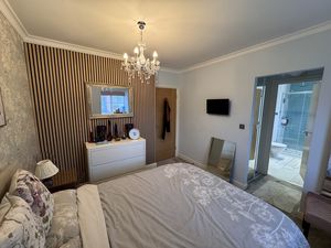 Photo 15- click for photo gallery